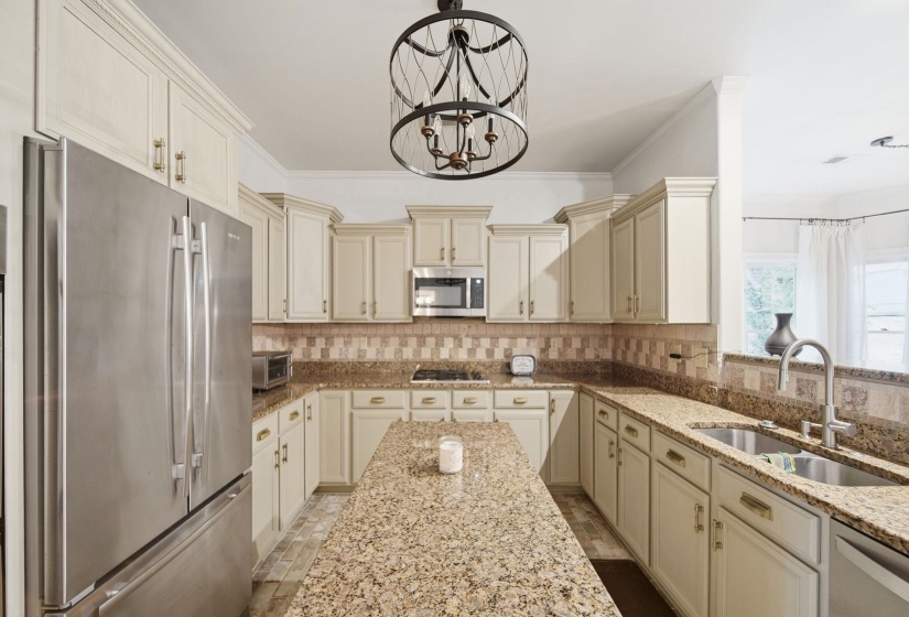 5309 SPRUCE VIEW LN, Lakeland, Tennessee 38002, 4 Bedroom Bedrooms, 10 Room Rooms,3.1 BathroomBathrooms,Residential,For Sale,SPRUCE VIEW,0,10225153