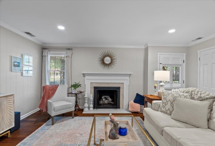 4491 GARNETT RD, Memphis, Tennessee 38117, 2 Bedroom Bedrooms, 6 Room Rooms,2 BathroomBathrooms,Residential,For Sale,GARNETT,0,10225157
