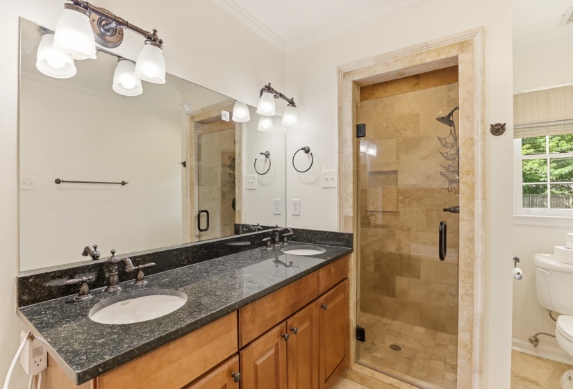 55 WHITESTATION RD, Memphis, Tennessee 38117, 4 Bedrooms Bedrooms, 9 Rooms Rooms,3 BathroomsBathrooms,Residential,For Sale,WHITESTATION,10225159