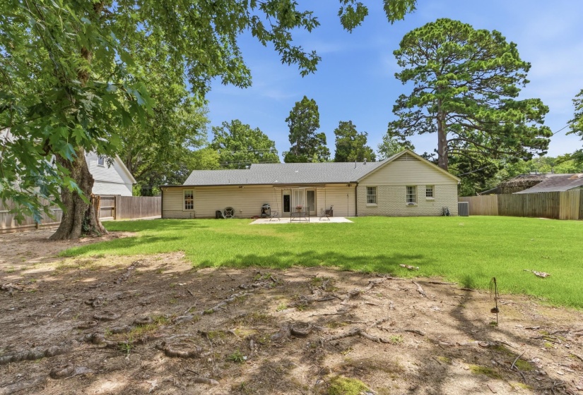 55 WHITESTATION RD, Memphis, Tennessee 38117, 4 Bedrooms Bedrooms, 9 Rooms Rooms,3 BathroomsBathrooms,Residential,For Sale,WHITESTATION,10225159