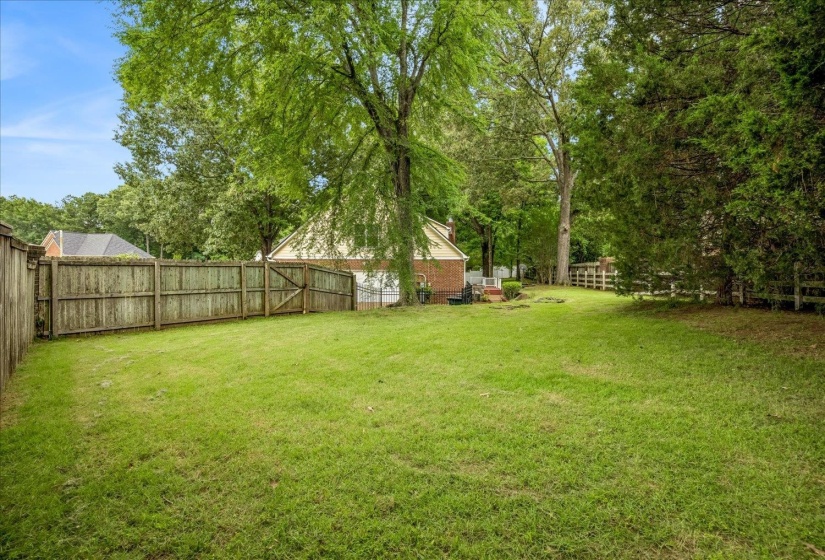 2195 HOUSTON PASS CV, Collierville, Tennessee 38139, 5 Bedroom Bedrooms, 9 Room Rooms,3.1 BathroomBathrooms,Residential,For Sale,HOUSTON PASS,0,10225160