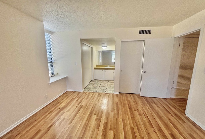 6588 POPLAR WOODS CIR, Germantown, Tennessee 38138, 2 Bedroom Bedrooms, 7 Room Rooms,2 BathroomBathrooms,Residential,For Sale,POPLAR WOODS,0,10225163