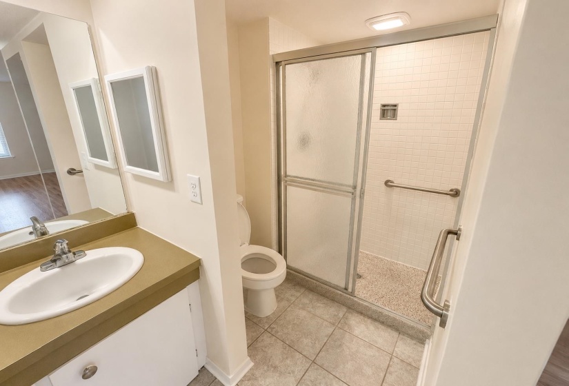 6588 POPLAR WOODS CIR, Germantown, Tennessee 38138, 2 Bedroom Bedrooms, 7 Room Rooms,2 BathroomBathrooms,Residential,For Sale,POPLAR WOODS,0,10225163