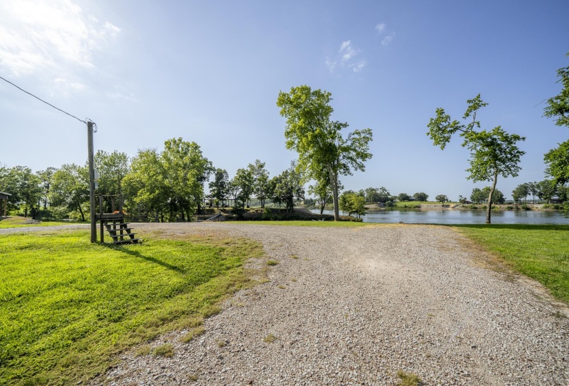 630 CONNIE BETH LN, Savannah, Tennessee 38372, ,Land,For Sale,CONNIE BETH,10225182
