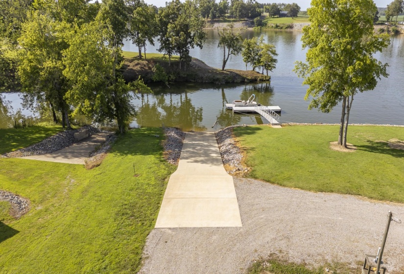 630 CONNIE BETH LN, Savannah, Tennessee 38372, ,Land,For Sale,CONNIE BETH,10225182