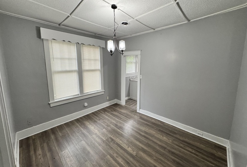 3209 CHOCTAW AVE, Memphis, Tennessee 38111, 3 Bedrooms Bedrooms, 6 Rooms Rooms,1 BathroomBathrooms,Rental Properties,For Sale,CHOCTAW,10225184