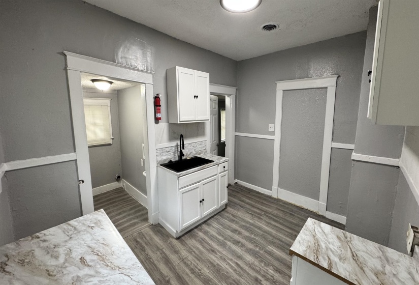 3209 CHOCTAW AVE, Memphis, Tennessee 38111, 3 Bedrooms Bedrooms, 6 Rooms Rooms,1 BathroomBathrooms,Rental Properties,For Sale,CHOCTAW,10225184