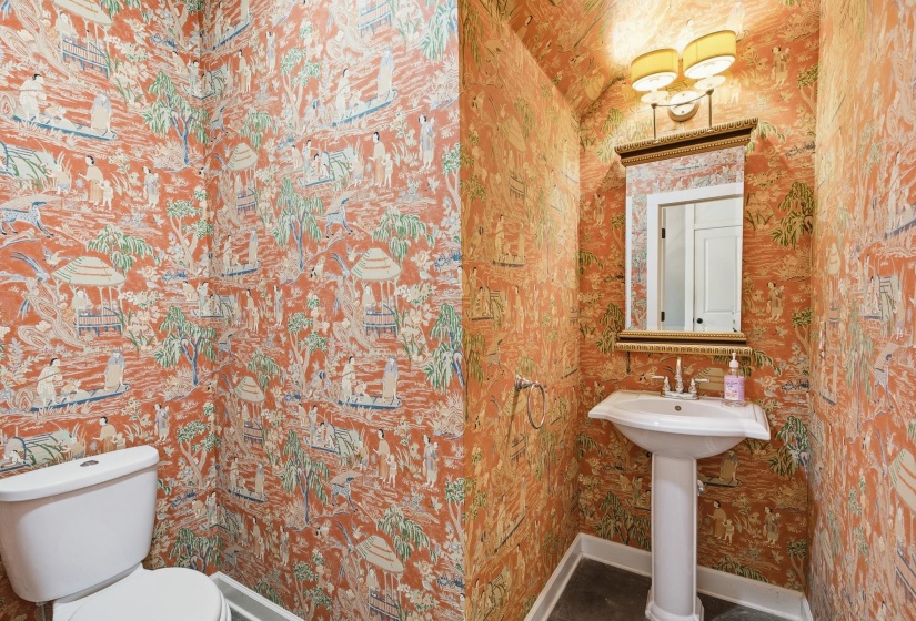 1999 ELZEY AVE, Memphis, Tennessee 38104, 3 Bedrooms Bedrooms, 8 Rooms Rooms,2.1 BathroomsBathrooms,Residential,For Sale,ELZEY,10224925