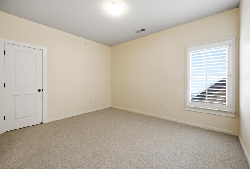 1999 ELZEY AVE, Memphis, Tennessee 38104, 3 Bedrooms Bedrooms, 8 Rooms Rooms,2.1 BathroomsBathrooms,Residential,For Sale,ELZEY,10224925