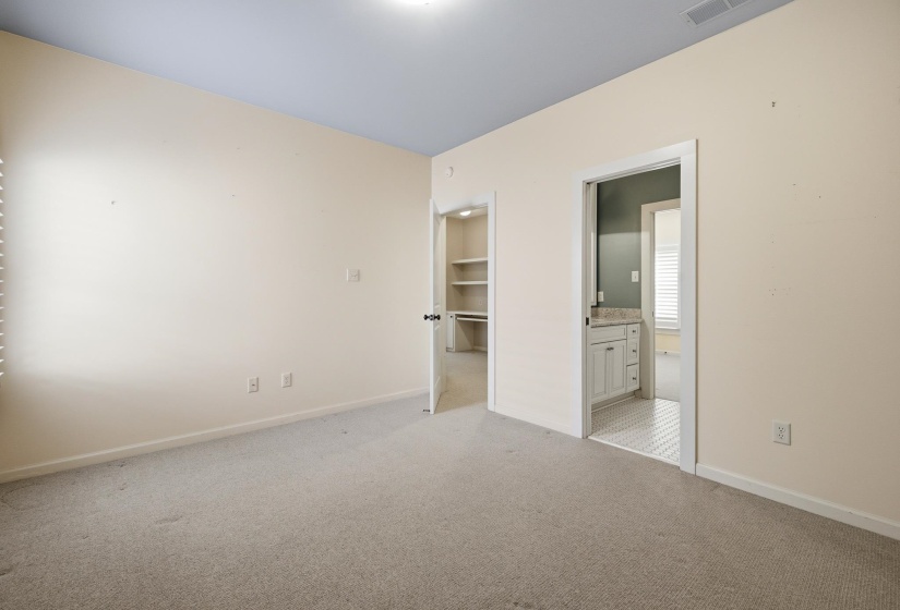 1999 ELZEY AVE, Memphis, Tennessee 38104, 3 Bedrooms Bedrooms, 8 Rooms Rooms,2.1 BathroomsBathrooms,Residential,For Sale,ELZEY,10224925