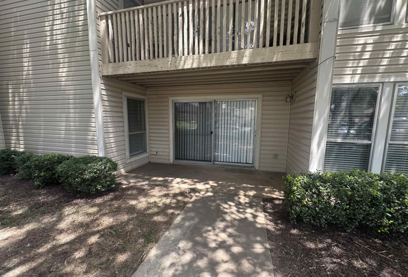 6729 QUAIL HOLLOW CT, Memphis, Tennessee 38120, 2 Bedrooms Bedrooms, 4 Rooms Rooms,2 BathroomsBathrooms,Residential,For Sale,QUAIL HOLLOW,10225171