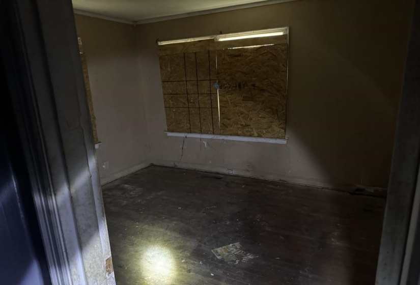 4360 FORD RD, Memphis, Tennessee 38109, 3 Bedrooms Bedrooms, 6 Rooms Rooms,2 BathroomsBathrooms,Residential,For Sale,FORD,10225179