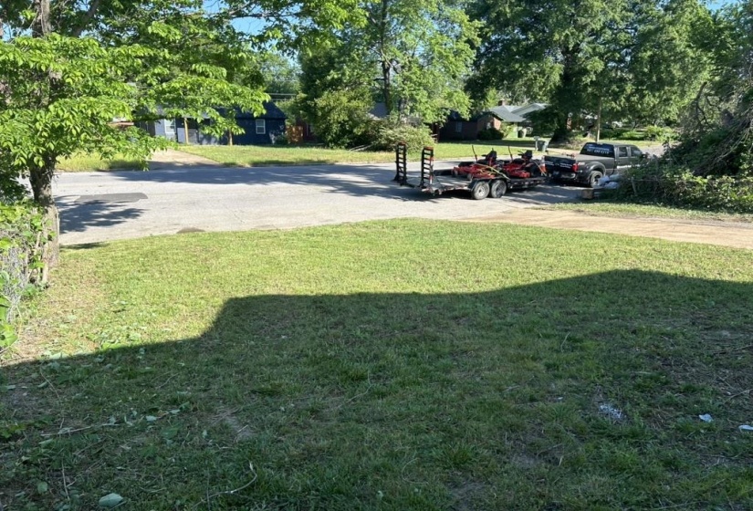 4360 FORD RD, Memphis, Tennessee 38109, 3 Bedrooms Bedrooms, 6 Rooms Rooms,2 BathroomsBathrooms,Residential,For Sale,FORD,10225179