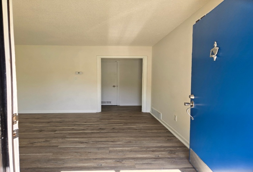 2889 RANDY CV, Memphis, Tennessee 38118-2924, 3 Bedroom Bedrooms, 6 Room Rooms,1 BathroomBathrooms,Residential,For Sale,RANDY,0,10225190