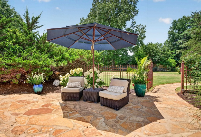 Outdoor patio area featuring a flagstone surface