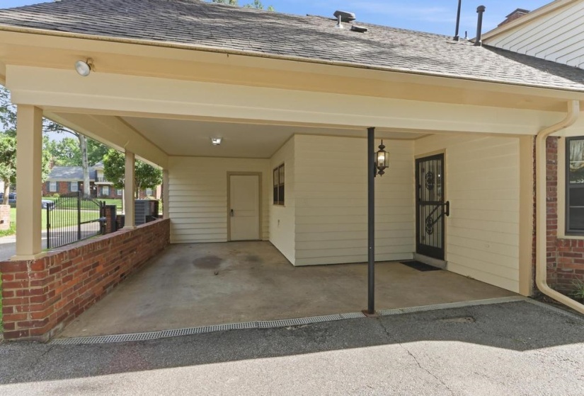5332 SOUTHWOOD DR, Memphis, Tennessee 38120, 3 Bedrooms Bedrooms, 8 Rooms Rooms,2.1 BathroomsBathrooms,Residential,For Sale,SOUTHWOOD,10225200
