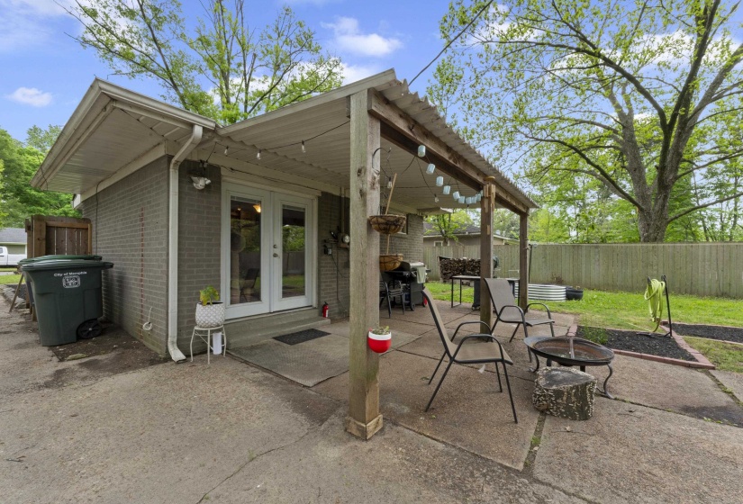 1343 DEARING RD, Memphis, Tennessee 38117, 3 Bedroom Bedrooms, 7 Room Rooms,1 BathroomBathrooms,Residential,For Sale,DEARING,0,10225201