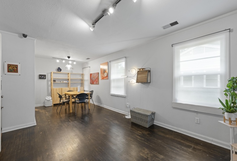1343 DEARING RD, Memphis, Tennessee 38117, 3 Bedroom Bedrooms, 7 Room Rooms,1 BathroomBathrooms,Residential,For Sale,DEARING,0,10225201