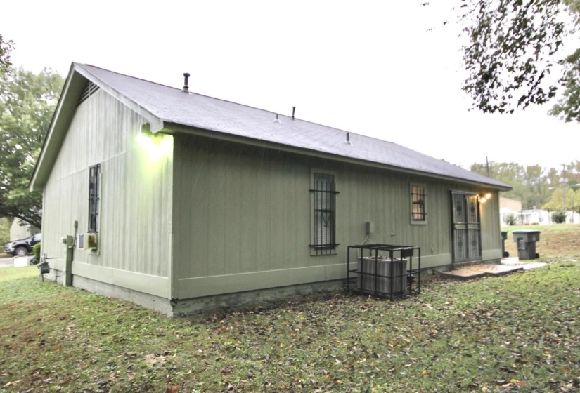 3878 WINDERMERE RD, Memphis, Tennessee 38128, 3 Bedroom Bedrooms, 6 Room Rooms,2 BathroomBathrooms,Residential,For Sale,WINDERMERE,0,10225203