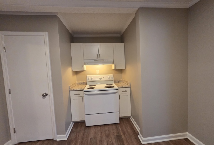 3487 HECKLE AVE, Memphis, Tennessee 38111-5105, 4 Bedroom Bedrooms, 6 Room Rooms,2 BathroomBathrooms,Rental Properties,For Sale,HECKLE,0,10225212