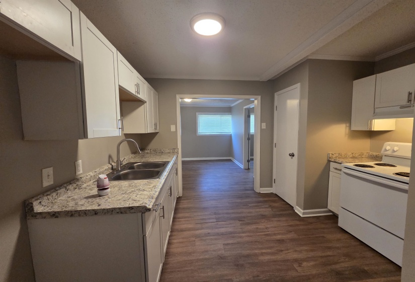 3487 HECKLE AVE, Memphis, Tennessee 38111-5105, 4 Bedroom Bedrooms, 6 Room Rooms,2 BathroomBathrooms,Rental Properties,For Sale,HECKLE,0,10225212