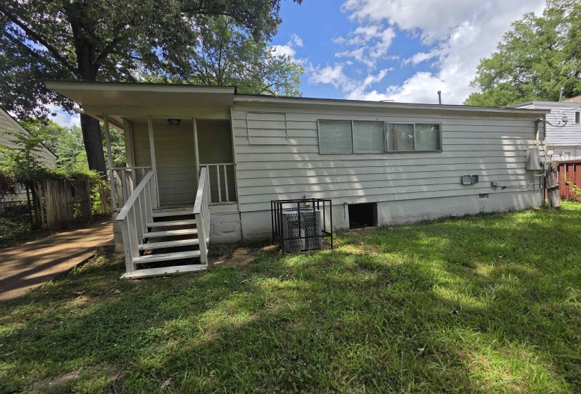 3487 HECKLE AVE, Memphis, Tennessee 38111-5105, 4 Bedroom Bedrooms, 6 Room Rooms,2 BathroomBathrooms,Rental Properties,For Sale,HECKLE,0,10225212
