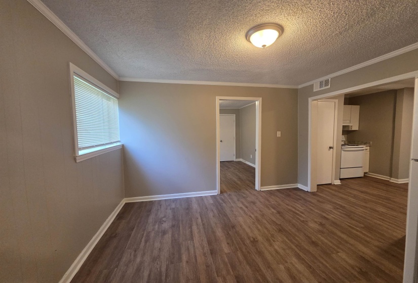 3487 HECKLE AVE, Memphis, Tennessee 38111-5105, 4 Bedroom Bedrooms, 6 Room Rooms,2 BathroomBathrooms,Rental Properties,For Sale,HECKLE,0,10225212