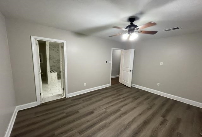 908 BALTIC ST, Memphis, Tennessee 38112-5520, 3 Bedrooms Bedrooms, 5 Rooms Rooms,2 BathroomsBathrooms,Rental Properties,For Sale,BALTIC,10225214