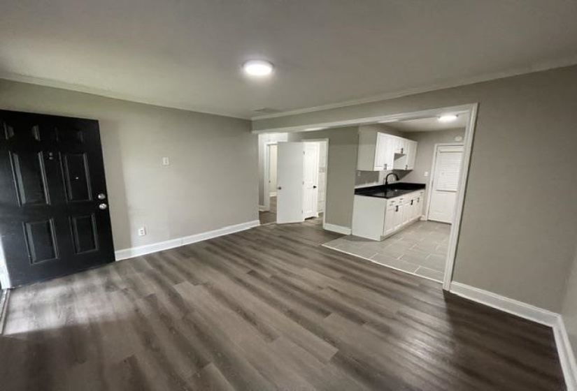 908 BALTIC ST, Memphis, Tennessee 38112-5520, 3 Bedrooms Bedrooms, 5 Rooms Rooms,2 BathroomsBathrooms,Rental Properties,For Sale,BALTIC,10225214