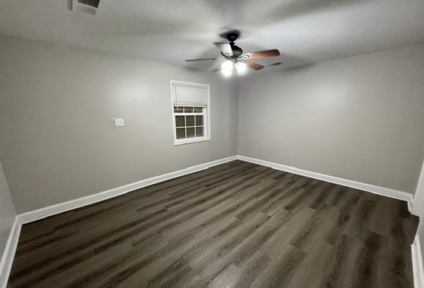 908 BALTIC ST, Memphis, Tennessee 38112-5520, 3 Bedrooms Bedrooms, 5 Rooms Rooms,2 BathroomsBathrooms,Rental Properties,For Sale,BALTIC,10225214