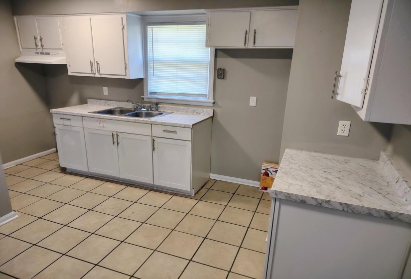 1688 HAYWOOD AVE, Memphis, Tennessee 38127-5502, 3 Bedroom Bedrooms, 6 Room Rooms,1.1 BathroomBathrooms,Rental Properties,For Sale,HAYWOOD,0,10225257