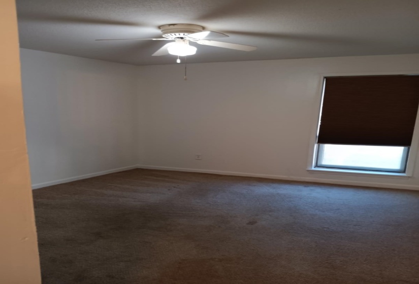 1770 A CROMPTON 6TH SQ, Memphis, Tennessee 38134, 3 Bedroom Bedrooms, 6 Room Rooms,2 BathroomBathrooms,Residential,For Sale,CROMPTON 6TH,0,10217473
