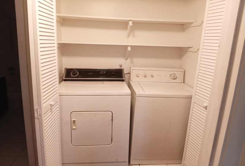 1770 A CROMPTON 6TH SQ, Memphis, Tennessee 38134, 3 Bedroom Bedrooms, 6 Room Rooms,2 BathroomBathrooms,Residential,For Sale,CROMPTON 6TH,0,10217473