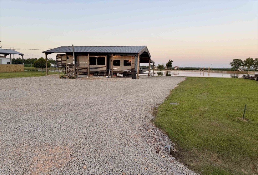 64 RETRIEVER LOOP, Crump, Tennessee 38327-1100, 0 , 0 ,0,Land,For Sale,RETRIEVER,0,10225234
