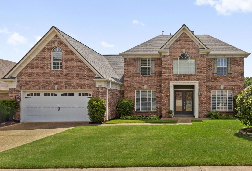 1308 RIVER RIDGE DR, Collierville, Tennessee 38017, 4 Bedrooms Bedrooms, 8 Rooms Rooms,2.1 BathroomsBathrooms,Residential,For Sale,RIVER RIDGE,10224877