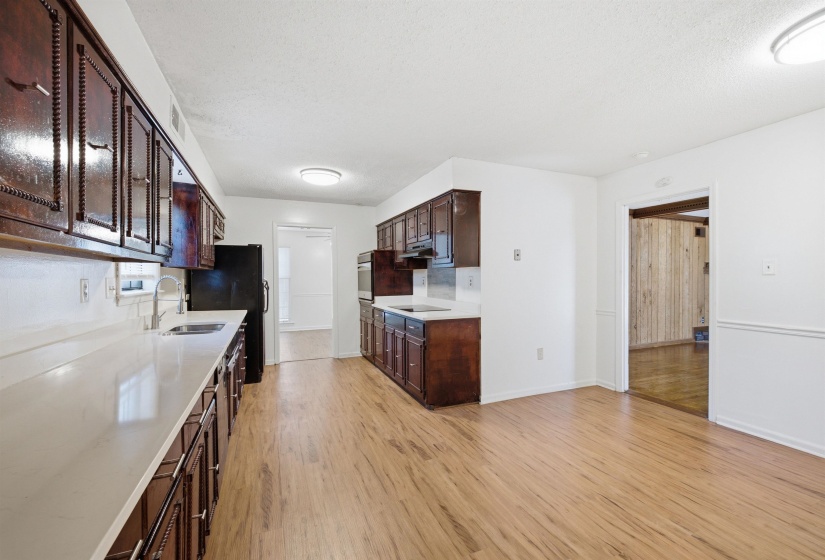 4945 GARDENWOOD DR, Memphis, Tennessee 38116, 4 Bedrooms Bedrooms, 8 Rooms Rooms,2.1 BathroomsBathrooms,Residential,For Sale,GARDENWOOD,10224894