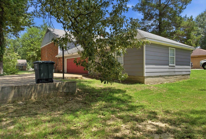 4945 GARDENWOOD DR, Memphis, Tennessee 38116, 4 Bedrooms Bedrooms, 8 Rooms Rooms,2.1 BathroomsBathrooms,Residential,For Sale,GARDENWOOD,10224894