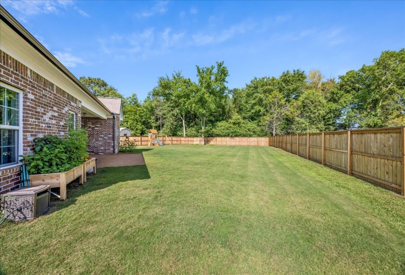 200 OAKLAND RIDGE CV, Oakland, Tennessee 38060, 4 Bedroom Bedrooms, 8 Room Rooms,2 BathroomBathrooms,Residential,For Sale,OAKLAND RIDGE,0,10225220