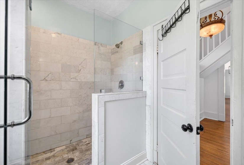 2179 VINTON AVE, Memphis, Tennessee 38104, 3 Bedroom Bedrooms, 7 Room Rooms,2 BathroomBathrooms,Residential,For Sale,VINTON,0,10225222