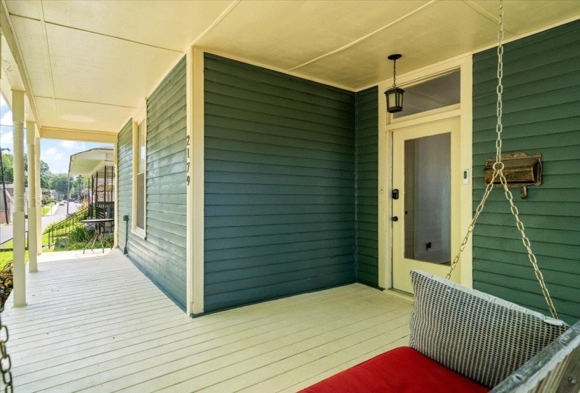 2179 VINTON AVE, Memphis, Tennessee 38104, 3 Bedroom Bedrooms, 7 Room Rooms,2 BathroomBathrooms,Residential,For Sale,VINTON,0,10225222