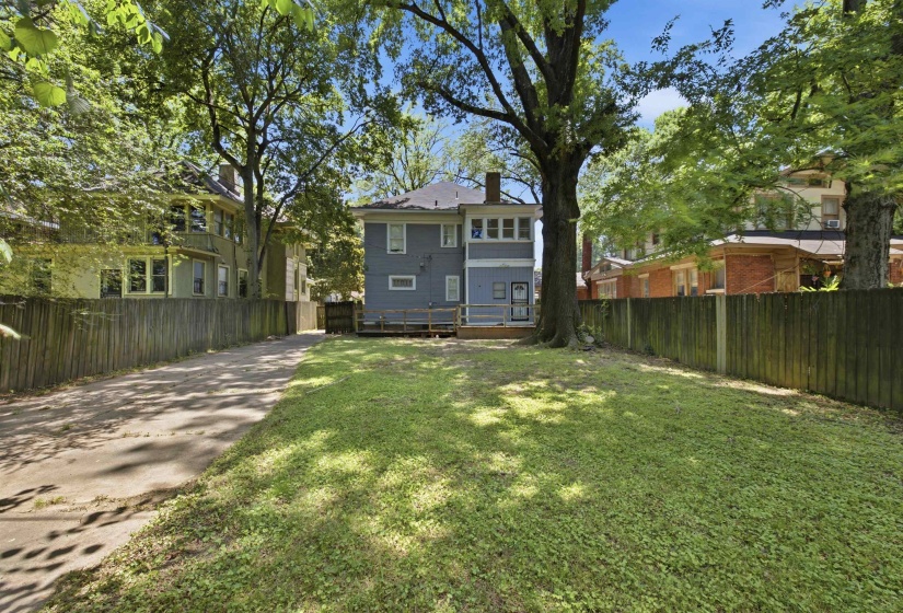 1234 CENTRAL AVE, Memphis, Tennessee 38104, 3 Bedrooms Bedrooms, 8 Rooms Rooms,2.1 BathroomsBathrooms,Residential,For Sale,CENTRAL,10225223