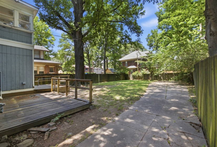 1234 CENTRAL AVE, Memphis, Tennessee 38104, 3 Bedrooms Bedrooms, 8 Rooms Rooms,2.1 BathroomsBathrooms,Residential,For Sale,CENTRAL,10225223