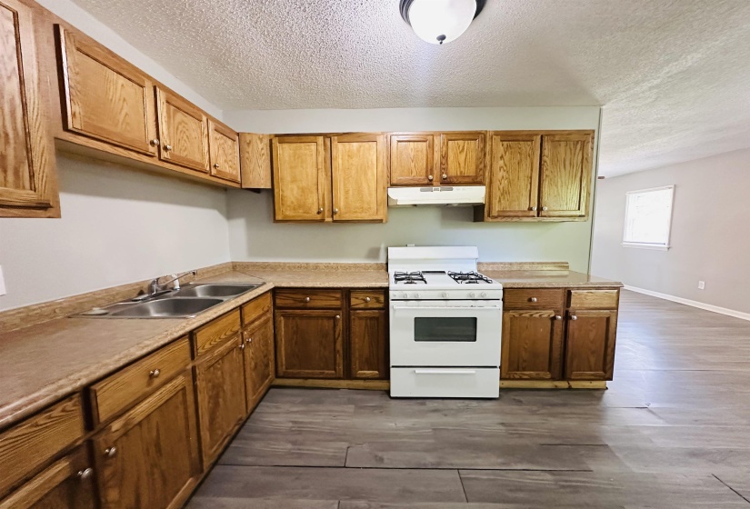 3548 KRUGER RD, Memphis, Tennessee 38108, 4 Bedroom Bedrooms, 5 Room Rooms,2 BathroomBathrooms,Residential,For Sale,KRUGER,0,10225227