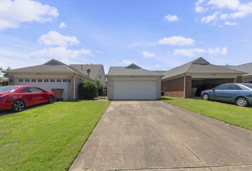 1030 MONTEBELLO CIR, Memphis, Tennessee 38018, 2 Bedroom Bedrooms, 6 Room Rooms,2.1 BathroomBathrooms,Residential,For Sale,MONTEBELLO,0,10225235
