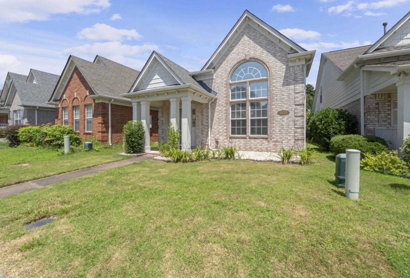 1030 MONTEBELLO CIR, Memphis, Tennessee 38018, 2 Bedroom Bedrooms, 6 Room Rooms,2.1 BathroomBathrooms,Residential,For Sale,MONTEBELLO,0,10225235