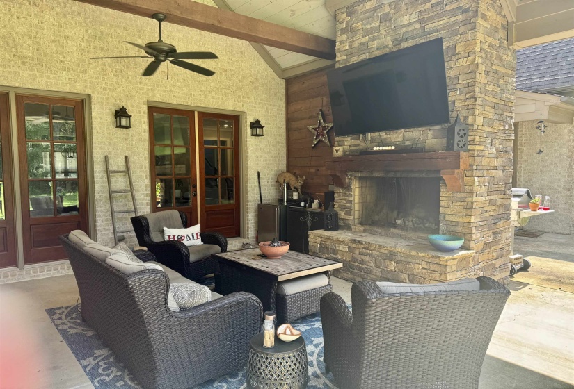 10879 LATTING RD, Unicorp/Eads, Tennessee 38028, 5 Bedroom Bedrooms, 10 Room Rooms,4.1 BathroomBathrooms,Residential,For Sale,LATTING,0,10225237