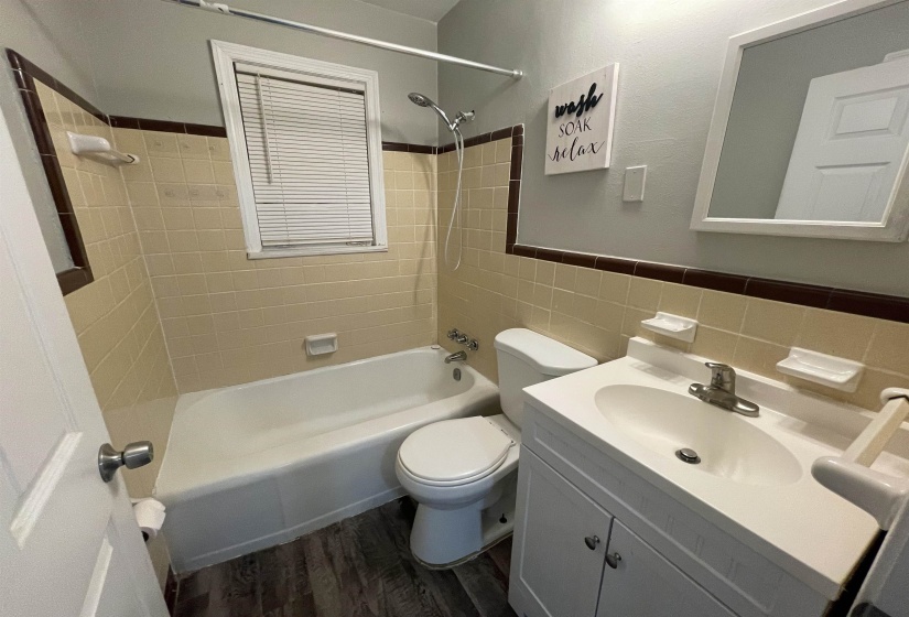 1864 MACAULAY AVE, Memphis, Tennessee 38127, 3 Bedrooms Bedrooms, 7 Rooms Rooms,2 BathroomsBathrooms,Residential,For Sale,MACAULAY,10225239