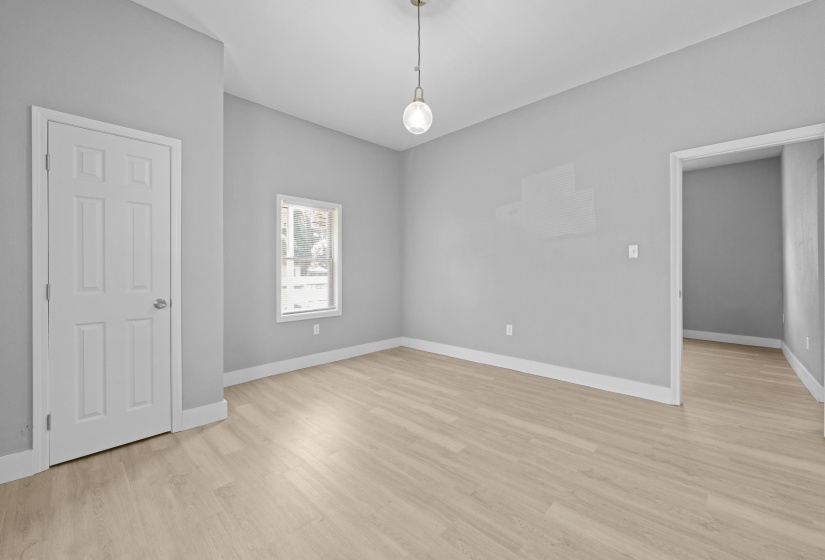 1181 COKER AVE, Memphis, Tennessee 38107, 3 Bedroom Bedrooms, 7 Room Rooms,1 BathroomBathrooms,Residential,For Sale,COKER,0,10225244