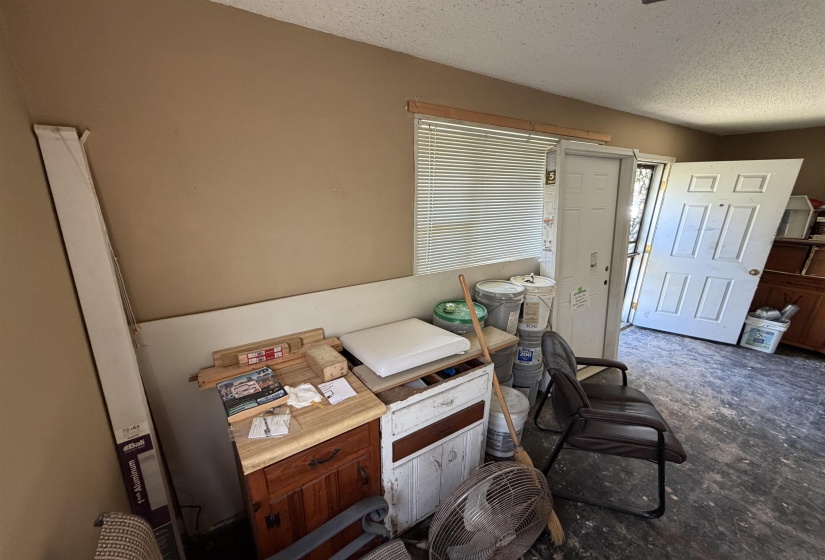 1068 BUCKNER RD, Memphis, Tennessee 38122, 3 Bedrooms Bedrooms, 5 Rooms Rooms,1 BathroomBathrooms,Residential,For Sale,BUCKNER,10225245