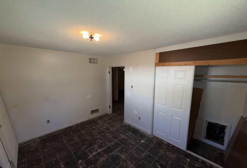 1068 BUCKNER RD, Memphis, Tennessee 38122, 3 Bedrooms Bedrooms, 5 Rooms Rooms,1 BathroomBathrooms,Residential,For Sale,BUCKNER,10225245